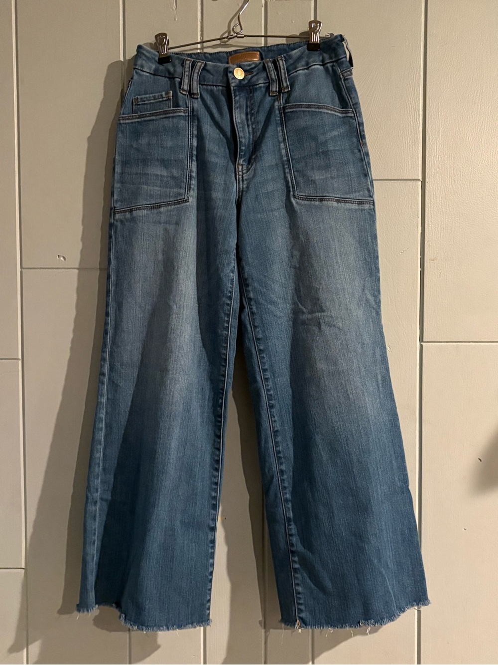 KUT from the Kloth Meg Wide Leg Jeans Size 2 High Rise Raw Hem Patch Pocket